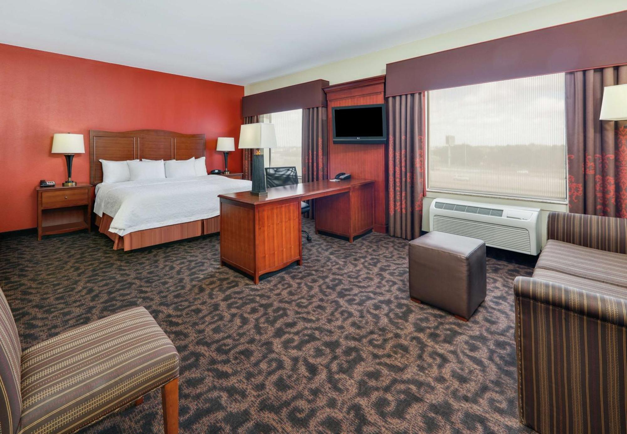Hampton Inn & Suites Fort Worth/Форест-Хилл Экстерьер фото