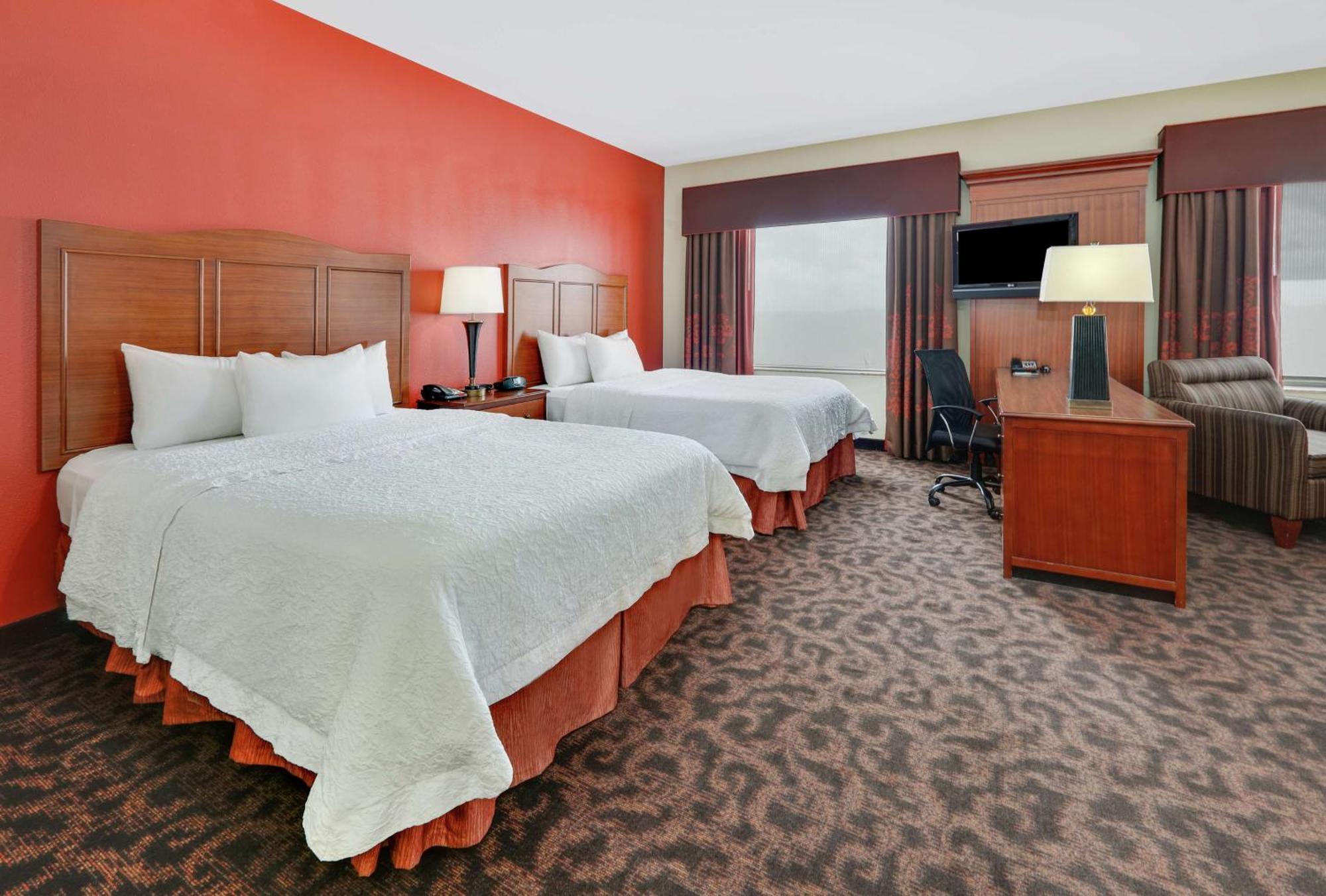 Hampton Inn & Suites Fort Worth/Форест-Хилл Экстерьер фото